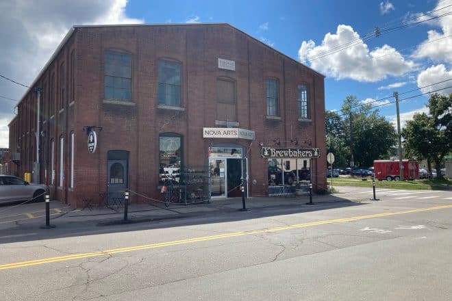 Find so many things to do in Keene New Hampshire and visit Brewbakers Cafe